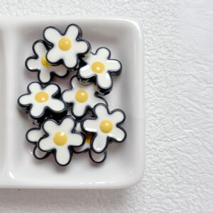 04-black / Size is about 17*18mm, hole diameter is about 2.4mm