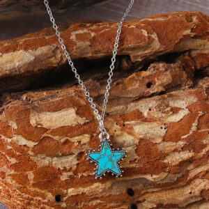 Five-pointed star necklace
