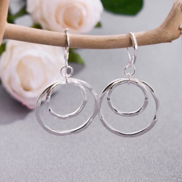 oly-5dc2f4444bf2c78ecbedf3ca83868b9d Wholesale Vintage Double Layer Hammered Round Hoop Pendant Earrings For Women Zinc Alloy Gift And Boutique Resale