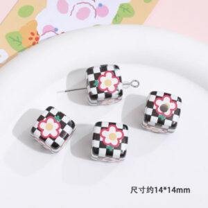 02-Haig White Flower / 14mm (sold per unit)