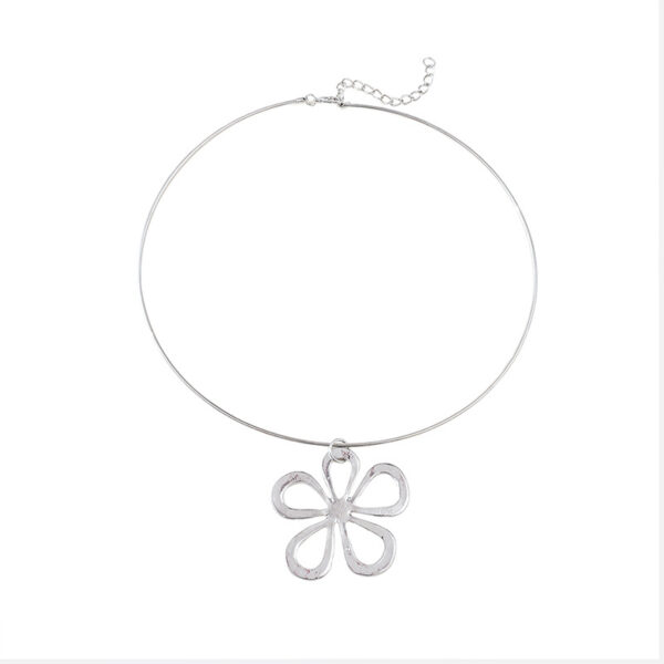 oly-5e938b0c59c0710525020cde1be6af1a Wholesale Retro Geometric Flower Choker Necklace Antique Silver Hollow Circle Design Fashion Decorative Jewelry Boutique Gift