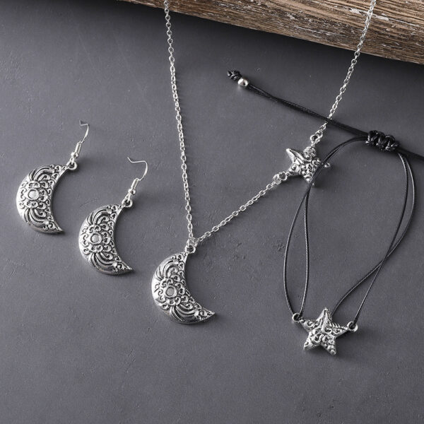 oly-608785f19d80f260e2b873133ff5c69a Wholesale Zinc Alloy Ancient Silver Star Moon Earrings Necklace Bracelet Set Everyday Wear