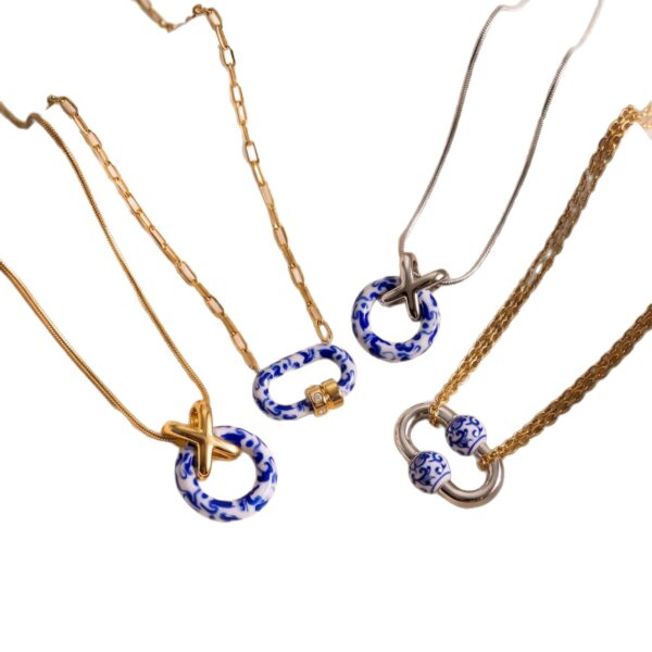 oly-615629b3ce3550c984caae40d88327be Wholesale 18K Gold Plated Stainless Steel Blue White Porcelain Pattern Necklace Stylish Jewelry Accessory For Women Boutique Resale