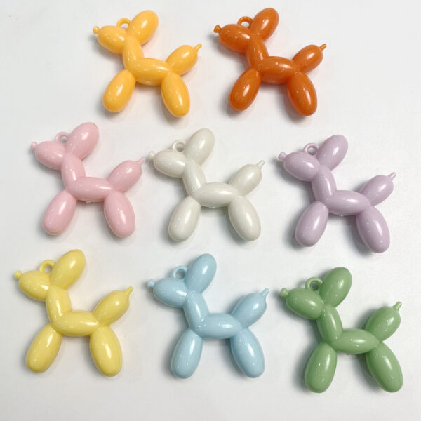 Wholesale Acrylic Balloon Dog Loose Beads DIY Keychain Charms for Necklace Backpack Pendant Fashion Jewelry Accessory