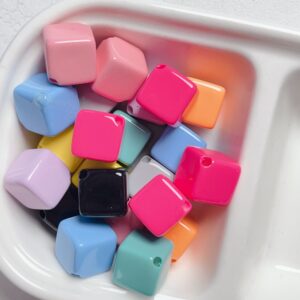 11-randomly mix colors / Size is about 10mm, hole diameter is about 3mm