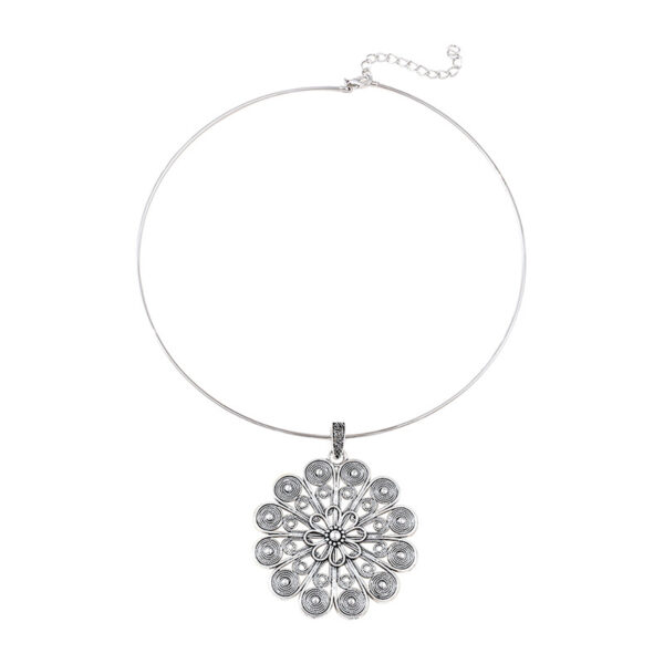 Wholesale Ancient Silver Zinc Alloy Flower Pendant Choker Necklace Fashion Accessory For Gift Boutique Resale
