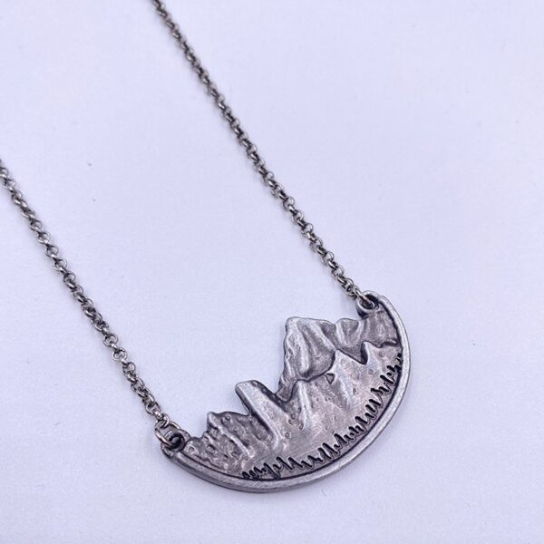 oly-621d4dd193ea30a2430c8b9fa2d30069 Wholesale Irregular Mountain Pendant Necklace Antique Silver Geometric Semi Circle Jewelry Gift