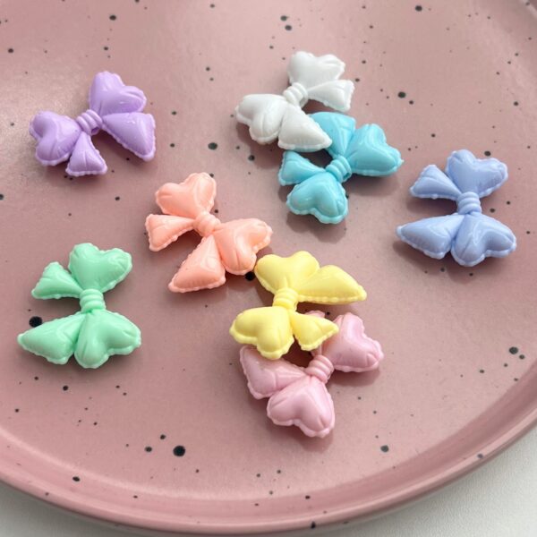 Wholesale Acrylic Balloon Bow Beads for DIY Phone Chain Jewelry Making, White Boutique Resale