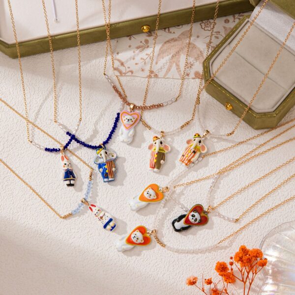 Wholesale Cute Cartoon Animal Pendant Necklace Elephant Rabbit Panda Design Vintage Style Everyday Fashion Jewelry