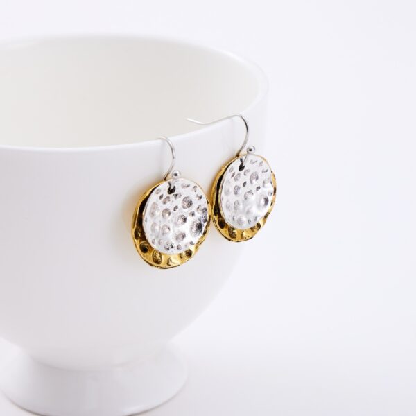 Wholesale Bohemian Hammered Two Tone Circle Drop Earrings For Women Boutique Gift Jewelry
