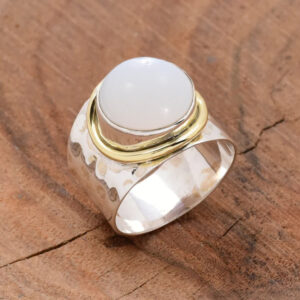 Wholesale Retro Bohemian Two Tone Gemstone Ring Wide Band Alloy Jewelry Accessory For Women Trendy Party Gift And Boutique Resale