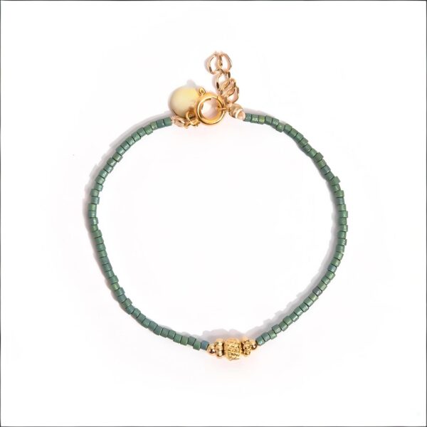 oly-6624f7aae71e3c3bcd625b4f92852088 Wholesale Copper Electroplated Retro Bead Bracelet Olive Green Geometric Unisex Design Stylish Fashion Accessory For Everyday Wear Gift Stacking