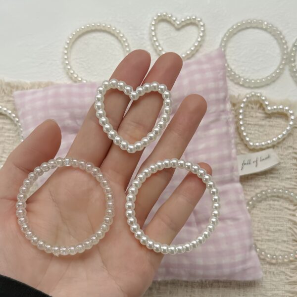 oly-66712a8119a99348e2577e3a1c487b99 Wholesale Acrylic Pearl Hollow Heart Beads for DIY Jewelry Phone Charm Keychain Making Boutique Resale Craft Supplies