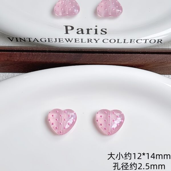 oly-6878245dfb4079f4924968b24b86a5e0 Wholesale Acrylic Glow Heart Beads Light Green, DIY Phone Strap Keychain Charms, Chic Boutique Resale Accessory