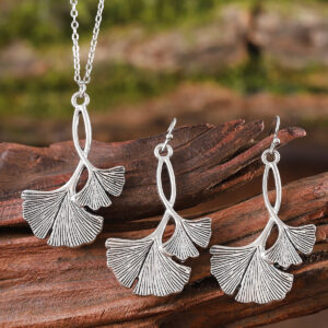 oly-6d9e37bea700c2e7b8050c9f00a80ee8 Wholesale Zinc Alloy Retro Ginkgo Leaf Pendant Earrings Necklace Set Trendy Jewelry Accessory For Everyday Wear