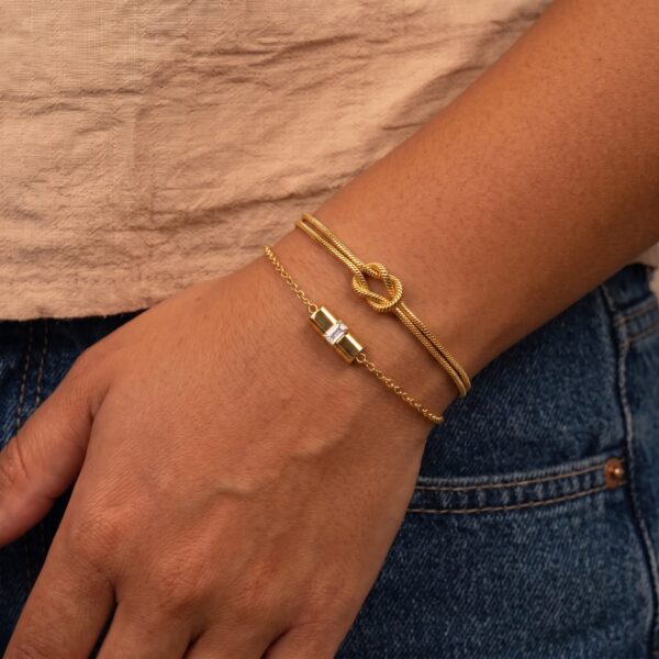 oly-6e24f0595d68dd1050067c752e6f80de Wholesale Chic Seaside Vacation Bracelet Stainless Steel Woven Rope Conch Design Jewelry Accessory For Resale