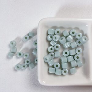 11-Light bean Ash / Size of about 5*6mm, aperture of about 2.2mm(50/package)