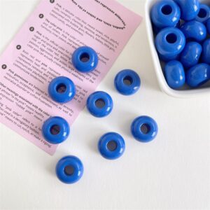03-sapphire blue / The size is about 16mm, the hole diameter is about 6mm (sold by piece)