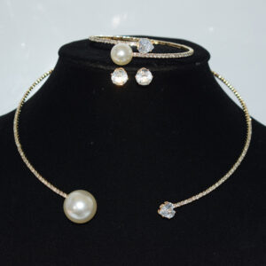 Xl-2147-neck + bracelet + gold earrings