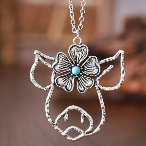 Wholesale Retro Geometric Hollow Flower Zodiac Pendant Necklace In Zinc Alloy Trendy Jewelry Accessory For Resale
