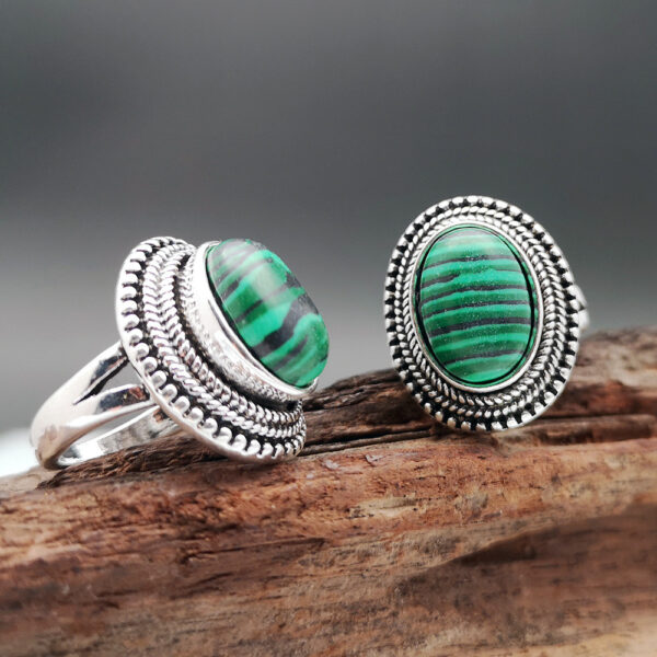 Wholesale Trendy Vintage Ethnic Green Malachite Ring Ancient Silver Tone Alloy Jewelry Fashion Accessory For Boutique Resale