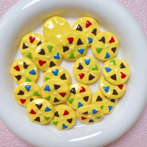 02-yellow / Size is about 25mm, hole diameter is about 2.5mm