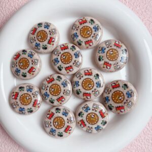 04-khaki / Size is about 27mm, hole diameter is about 3mm