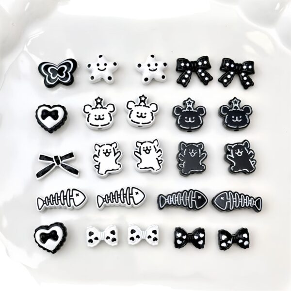 oly-7678bf9af0d461228da126d6d2d428d3 Wholesale Stylish Alloy Loose Beads Cute Line Puppy Charms for DIY Bracelet Necklace Craft Supply
