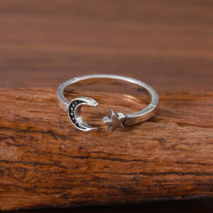 The Moon One. / Opening adjustable