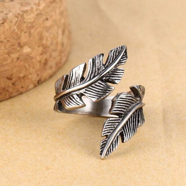 oly-783b3c58a66a459e32e2f3d1497f724b Wholesale Distressed Leaf Ring Antique Silver Zinc Alloy Punk Hip Hop Chic Jewelry Accessory Boutique Resale Gift