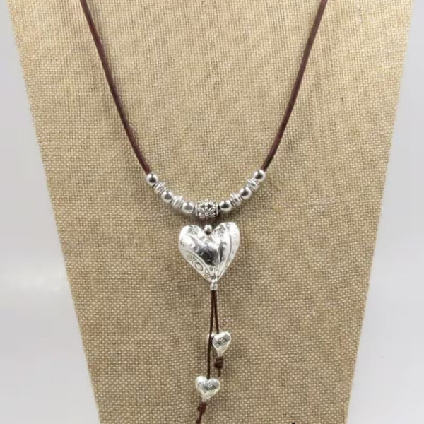 oly-7ca8c005287af01e516a62ffbc95db2c Wholesale Bohemian Heart Pendant Leather Rope Necklace For Women Retro Style Fashion Jewelry Boutique Resale Gift
