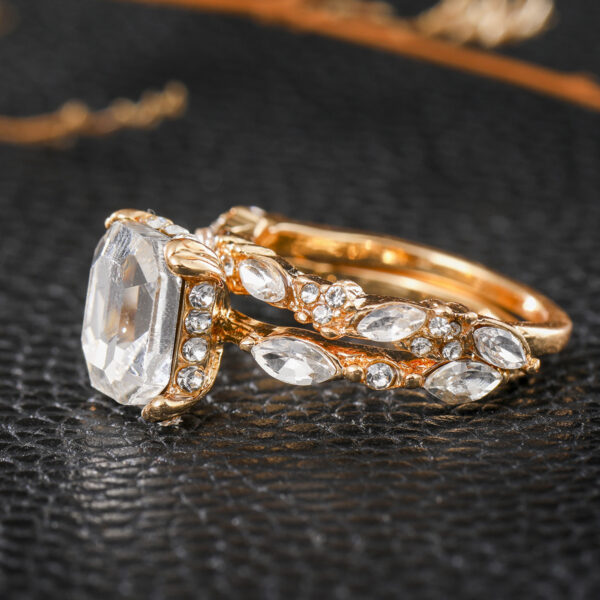 Wholesale Vintage Zircon Cluster Ring Set For Women Tone Alloy Wide Band Rings Party Casual Jewelry Accessory Boutique Resale Gift