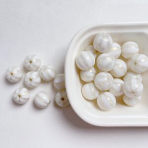 02-White / 16mm (sold by piece)