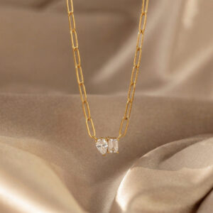 Wholesale Titanium Steel Electroplated Zircon Pendant Necklace Chic Geometric Pear And Square Design Fashion Jewelry Gift For Women
