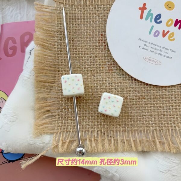 oly-7fcb9eec9fcd2a1483552be78523f31b Wholesale Acrylic Embossed Beads Star Heart Cube Shapes for DIY Phone Charm Keychain Making Fashion Accessory