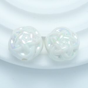 01-White / 12mm, aperture about 2mm