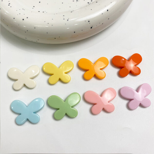 oly-804cb373243cd6d093faa3e5dbf84f67 Wholesale Macaron Butterfly Acrylic Loose Beads DIY Phone Charm Jewelry Accessory Boutique Gift