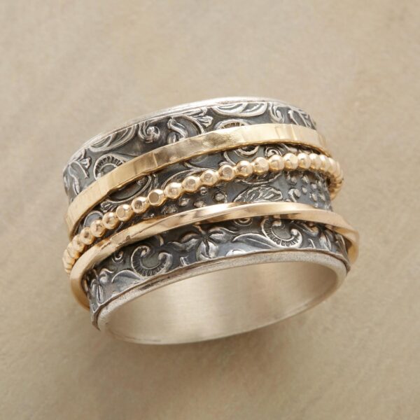 oly-80d8b59b2a267658a70e761c697727c6 Wholesale Stylish Geometric Alloy Ring For Women Silver Finish Everyday Fashion Accessory