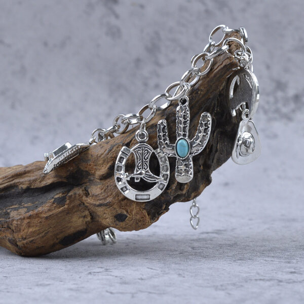 Wholesale Vintage Distressed Punk Denim Bracelet With Geometric Pendant Zinc Alloy Unisex Jewelry Accessory For Anniversary Gift