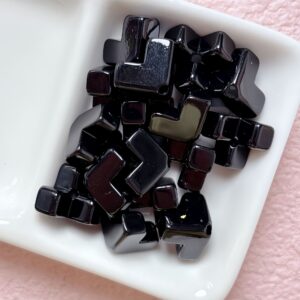13-black / Size is about 12mm, hole diameter is about 2.6mm