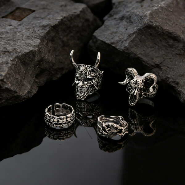 Wholesale Gothic Skull Goat Head Adjustable Open Ring Vintage Thorn Feather Design Unisex Fashion Jewelry Accessory