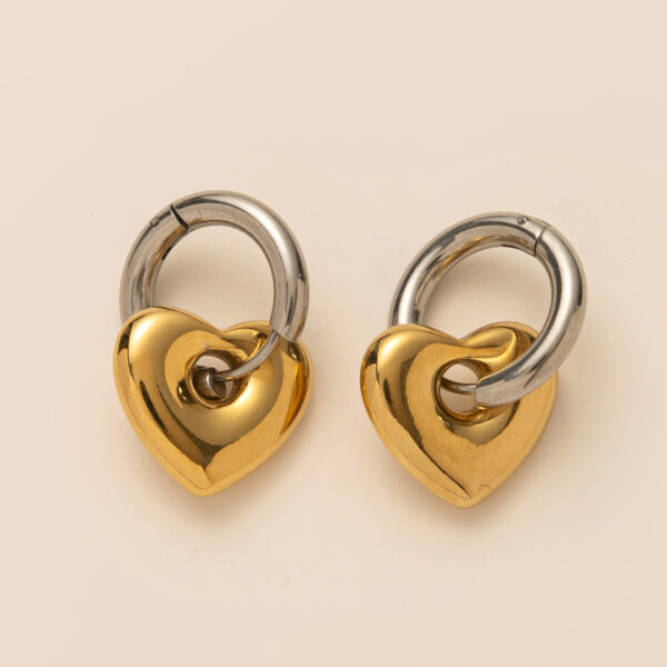 Wholesale 1Titanium Steel Electroplated Lucky Star Oval Ear Cuff French Color Block Design Fashion Accessory For Party