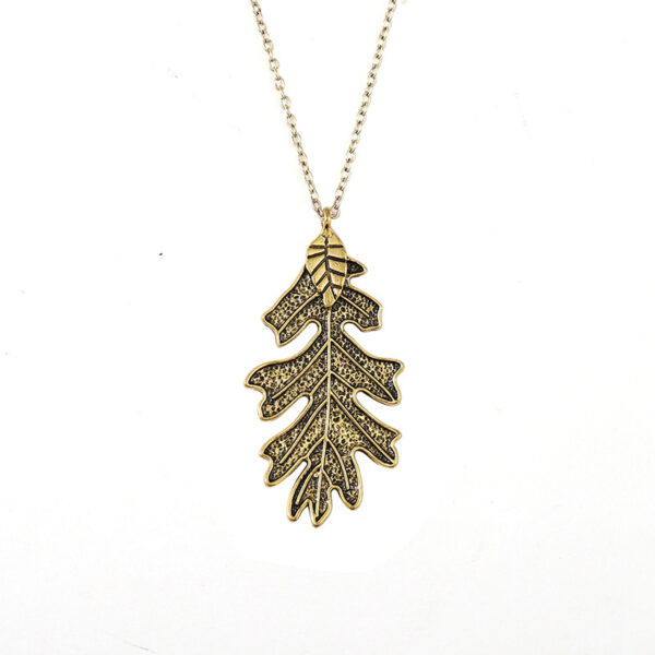 oly-83f167c040ec9257810e298caef5ae35 Wholesale Vintage Gold Oak Leaf Pendant Necklace Stylish Fashion Jewelry Accessory For Women