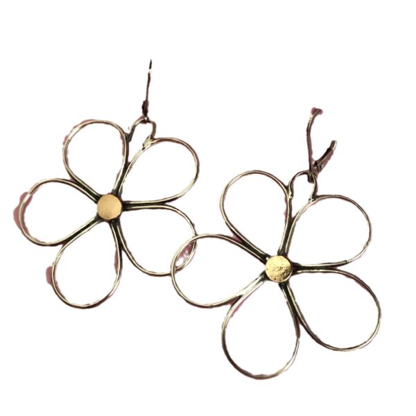 Wholesale Bohemian Large Flower Drop Earrings Retro Alloy Women S Statement Jewelry Trendy Boutique Resale Accessory