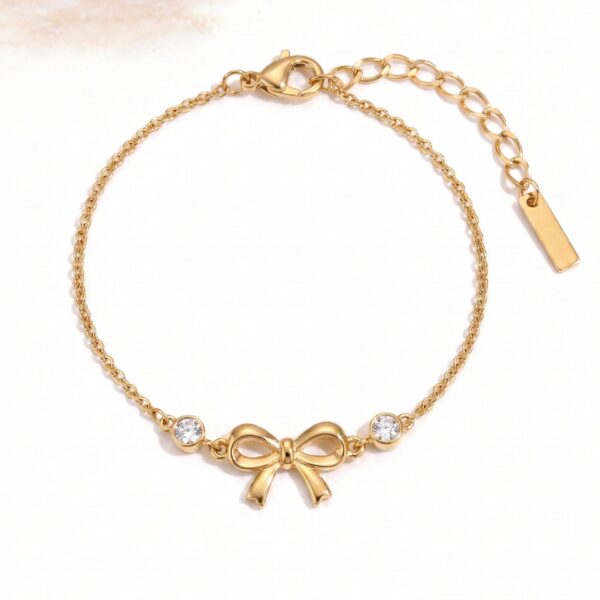 Wholesale Stainless Steel Electroplated Heart Star Clover Unisex Bracelet Fashion Jewelry Accessory For Everyday Wear And Gift Giving