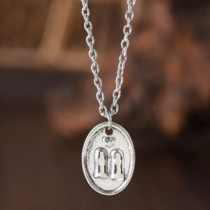 Oval love necklace