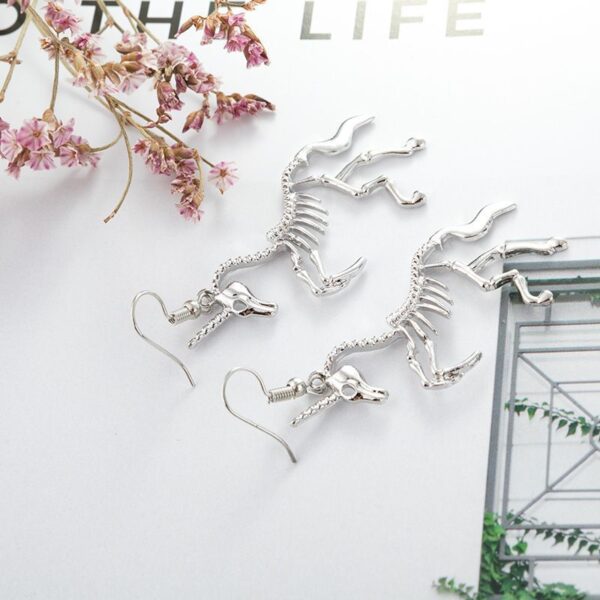 oly-874e1515748fc33c8428dd970c4e66bf Wholesale Trendy Simple Unicorn Skeleton Earrings And Necklace Set Ancient Silver Zinc Alloy Hollow Design Fashion Jewelry Accessory For Resale