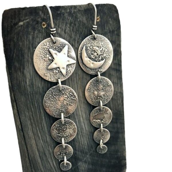 Wholesale Retro Bohemian Sun Moon Long Drop Earrings Asymmetric Alloy Metal Disc Earrings Fashion Accessory For Women Gift Idea