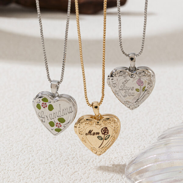 oly-8fab2cf9fb4dc3203e0827684790fb19 Wholesale Vintage Heart Locket Necklace Stainless Steel Engraved Floral Design Chic Gift For Everyday Wear
