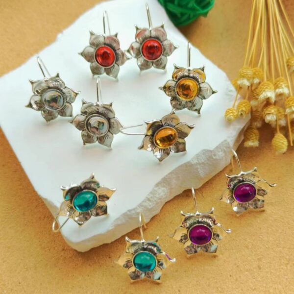 Wholesale Electroplated Zinc Alloy Retro Flower Necklace Earring Set Purple Jewelry Accessory For Boutique Resale
